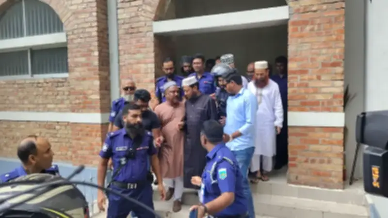 এমপি আমির হামজাকে মানহানির মামলায় স্থায়ী জামিন মঞ্জুর
