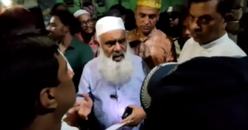 গুলিবিদ্ধ শিক্ষার্থীর পাশে এমপি মনিরুল, মাদক কারবারিদের হুঁশিয়ারি