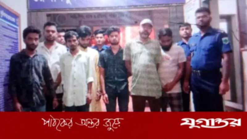 মাদক সেবনকালে পৌর কর্মকর্তা-শিক্ষকসহ আটক ৭, কারাদণ্ড