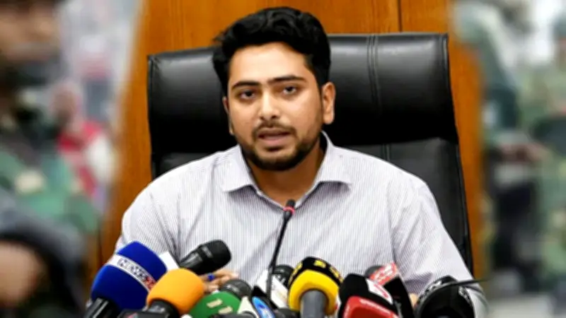 নাহিদ ‘আওয়ামী লীগের বিচার না করলে সরকার পাঁচ বছরও টিকবে না’