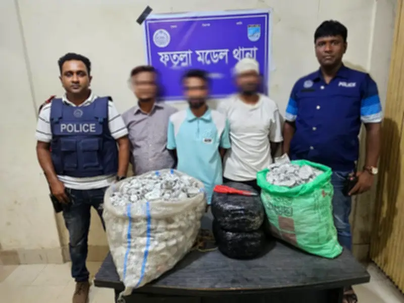 নারায়ণগঞ্জে মাদকবিরোধী অভিযানে পুলিশের সঙ্গে বন্দুকযুদ্ধ, আটজন আহত