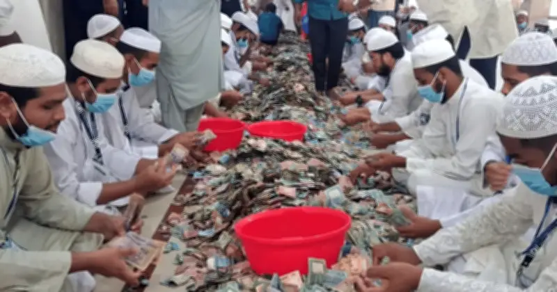 ৬ মাস পর খোলা কিশোরগঞ্জের পাগলা মসজিদের দানবাক্স, ৪৩ বস্তা টাকা উদ্ধার