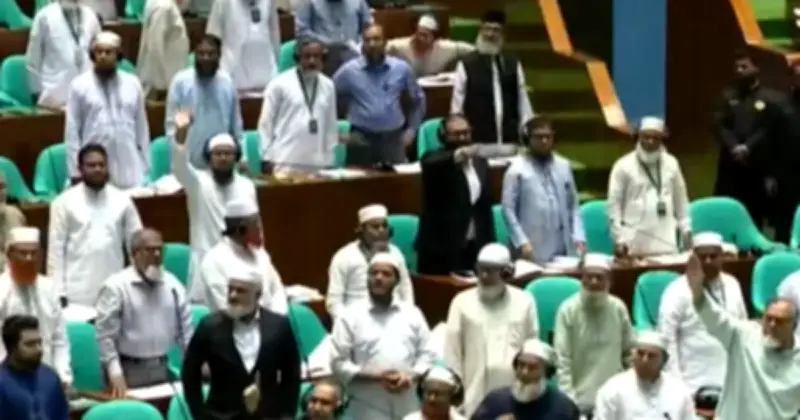 সংসদে উত্তপ্ত বিতর্ক: নিখোঁজ শিবির নেতা উদ্ধার, ধর্ষণ মামলা নিয়ে স্বরাষ্ট্রমন্ত্রীর বিবৃতি