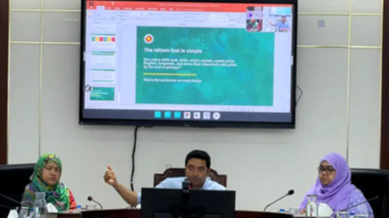 প্রাথমিক শিক্ষাক্রম পুনর্গঠন: মূল্যবোধ ও নৈতিক শিক্ষাকে অগ্রাধিকার