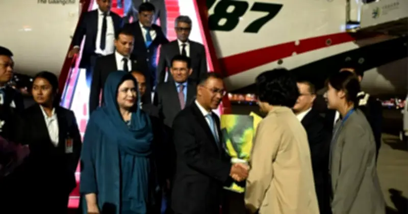 তারিক রহমানের চারদিনের চীন সফর শুরু, দালিয়ানে পৌঁছালেন প্রধানমন্ত্রী