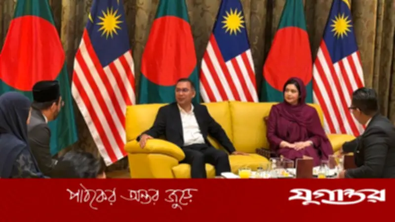 মালয়েশিয়ায় পৌঁছেছেন প্রধানমন্ত্রী তারেক রহমান, শুরু হলো দ্বিপক্ষীয় সফর