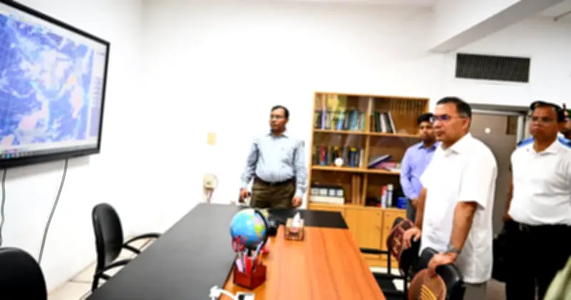 প্রধানমন্ত্রী তারেক রহমানের স্পারসো পরিদর্শন: আকস্মিক সফরে গবেষণা কার্যক্রম পর্যবেক্ষণ