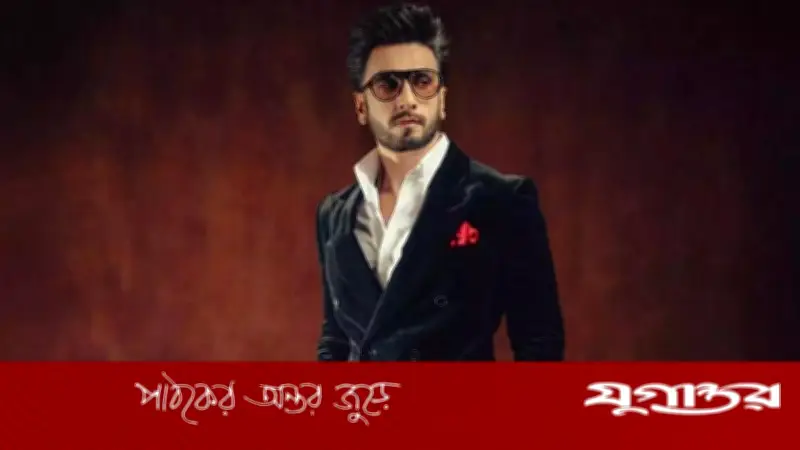 বিতর্কের মাঝেই ফেরারি কিনে আলোচনায় রণবীর সিং
