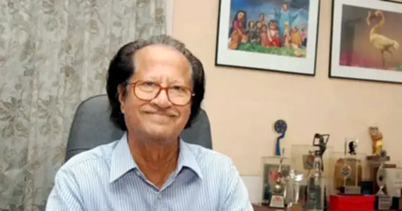 বরেণ্য চিত্রশিল্পী মুস্তাফা মনোয়ার মারা গেছেন