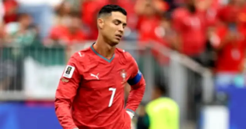 রোনালদোর বাজে পারফরম্যান্স, পর্তুগালের হার নিয়ে সমালোচনা