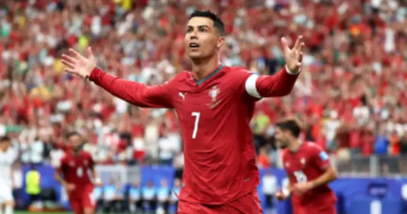রোনালদোর জোড়া গোলে উজবেকিস্তানকে ৫-০ গোল দিল পর্তুগাল