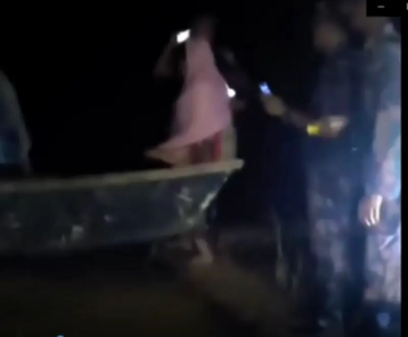 বিএসএফের ঠেলে পাঠানো নারীকে সহায়তায় সাত বাংলাদেশি আটক