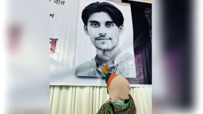 শহীদ শাহরিয়ারের পরিবারে দ্বন্দ্ব: বাবার দ্বিতীয় বিয়ে ও অনুদানের অর্থ নিয়ে অভিযোগ