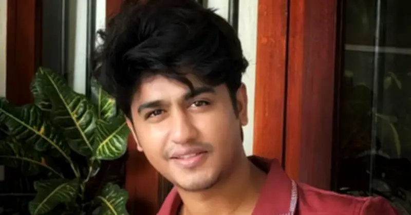 গায়ক শেখ সাদীর আংটিবদল, হবু স্ত্রী সুরাইয়া আফরোজ যুক্তরাষ্ট্রে থাকেন