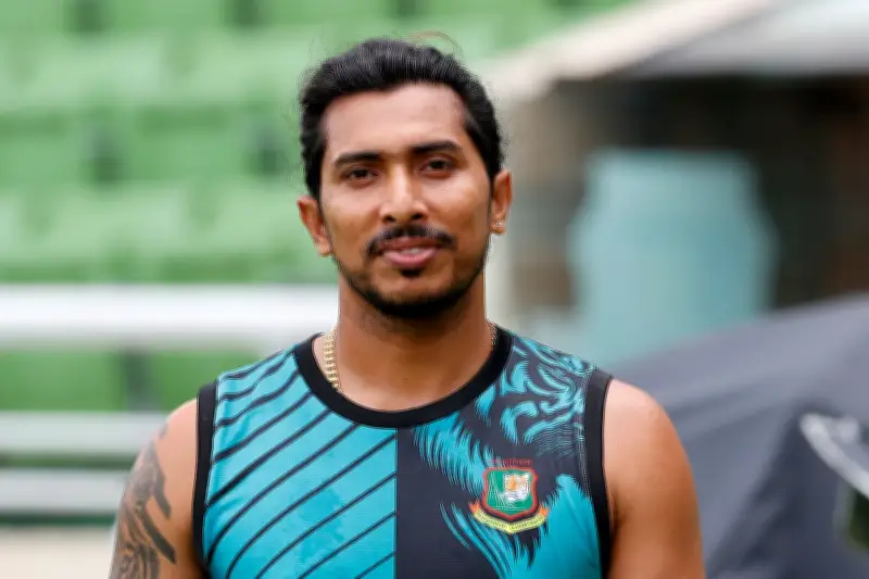 সৌম্য সরকার হঠাৎ দলে, লিটনের চোট ও ইমনের অসুস্থতা কারণ