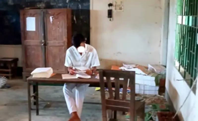 দেবীদ্বারে এসএসসি খাতা মূল্যায়নে দশম শ্রেণির শিক্ষার্থী, অভিযোগের তদন্ত