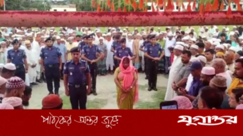 রাষ্ট্রীয় মর্যাদায় সাবেক এমপি মোশারেফ হোসেনের দাফন সম্পন্ন