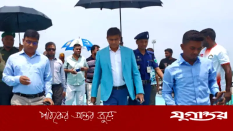 ধলাই নদীর ভাঙন এলাকা পরিদর্শনে প্রতিমন্ত্রী ফরহাদ হোসেন