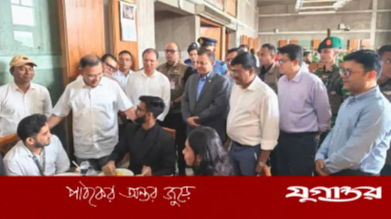 সংসদে প্রধানমন্ত্রীর সঙ্গে মধ্যাহ্নভোজ করলেন শিক্ষার্থীরা