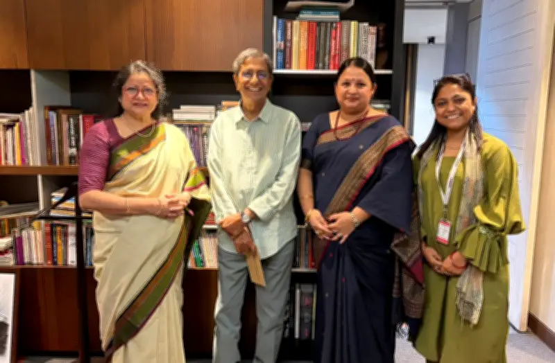 সানিডেইল স্কুলের পাঁচ লাখ টাকা অনুদান অদম্য মেধাবী তহবিলে