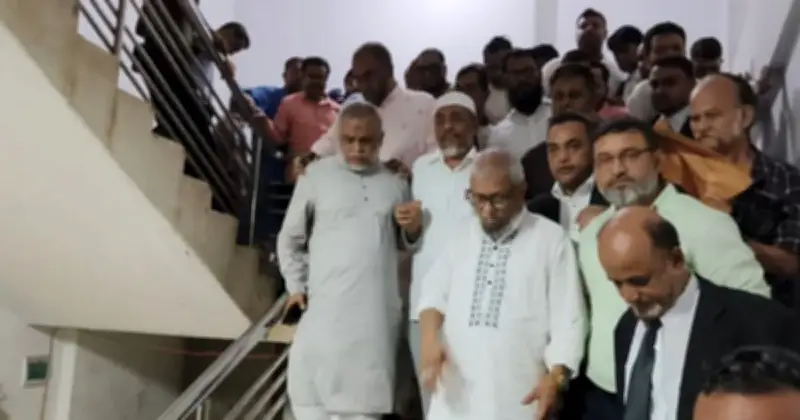 সুরঞ্জিত সেনগুপ্ত হত্যাচেষ্টা মামলায় আরিফুল হক চৌধুরীসহ আটজন খালাস, একজনের মৃত্যুদণ্ড