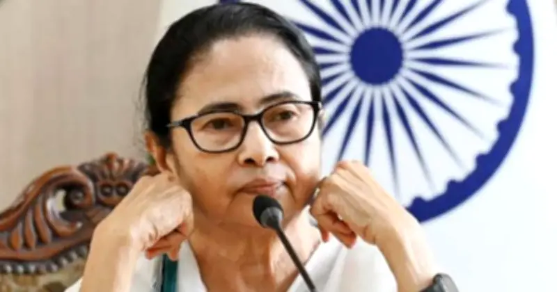 ভোটে ধাক্কার পর তৃণমূল কংগ্রেসের ৪৪০ কোটি টাকার অ্যাকাউন্ট ফ্রিজ