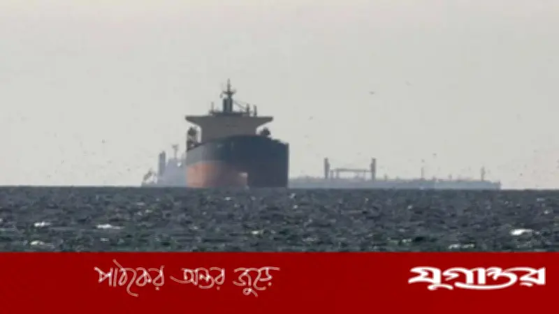 হরমুজে জাহাজে হামলার জেরে ইরানে মার্কিন হামলা, যুদ্ধবিরতি চুক্তি নিয়ে শঙ্কা