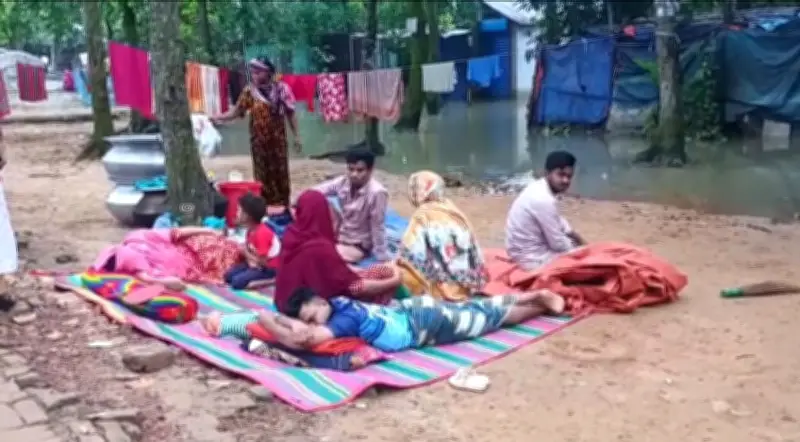 গাজীপুরে টানা বৃষ্টিতে জলাবদ্ধতা, পাঁচ হাজার পরিবার পানিবন্দী
