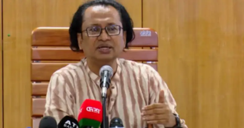 কালেমা লেখা সাদা পতাকা টানানোর ঘটনা সরকারের নজরে: উপদেষ্টা