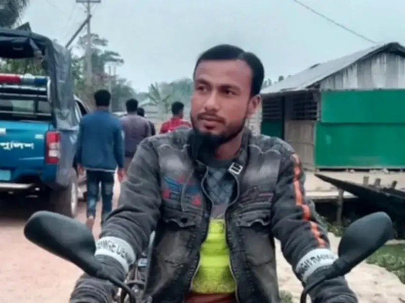 নিখোঁজ মিরাজ শেখকে আদালতে হাজিরের নির্দেশনা চেয়ে রিট