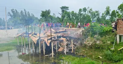 গাইবান্ধায় রেস্তোরায় ৬ বছরের শিশু ধর্ষণ, কর্মচারী আটক
