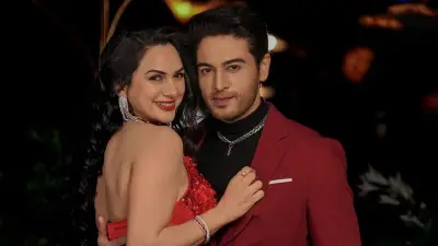 আকাঙ্ক্ষা চামোলো-গৌরব খান্নার ৯ বছরের দাম্পত্যে ইতি, বিচ্ছেদের ঘোষণা নিজেই দিলেন আকাঙ্ক্ষা