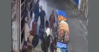 ছিনতাইয়ের ঘটনায় জুয়েল গ্রেফতার, মোহাম্মদপুরে চাঞ্চল্য