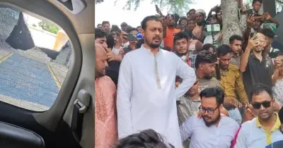 বেনাপোলে এনসিপি নেতা নাসীরুদ্দীনের গাড়িতে হামলা, ডিম নিক্ষেপ