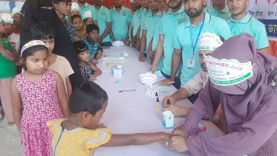 গ্রামীণ সাহায্য সংস্থা: গরিবের বন্ধু আশিকুর রহমানের মানবসেবা