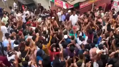নিষিদ্ধ ছাত্রলীগের মিছিল, পুলিশের সটকে পড়া; ইরানি ড্রোনে মার্কিন হামলা
