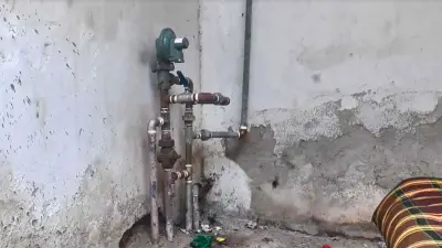 রাজধানীতে গ্যাস লিকেজ থেকে আগুন, পুড়ল ৩ জন