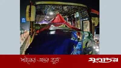 কুমিল্লায় বাসচাপায় অটোরিকশার তিন যাত্রী নিহত, আহত ১
