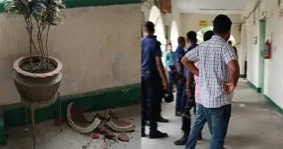 ময়মনসিংহ ডিসি অফিসে দুই বিএনপি নেতার মারামারি, আহত ১