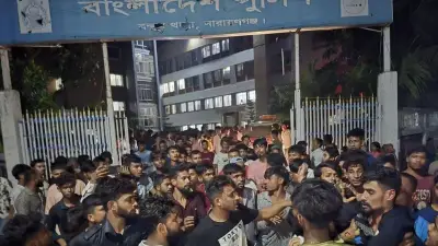 ছিনতাইকারীর ছুরিকাঘাতে যুবকের মৃত্যু, থানা ঘেরাও