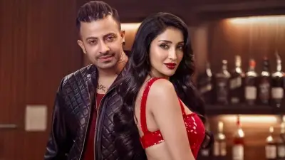 শাড়িতে মিথিলার নতুন ছবি, রকস্টার প্রসঙ্গে যা বললেন