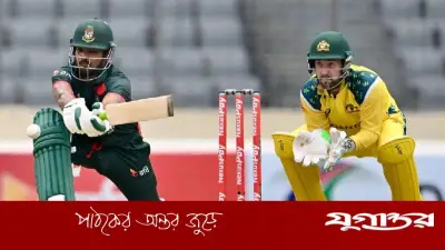 তিন ফিফটিতে তিনশ ছুঁইছুঁই বাংলাদেশের সংগ্রহ
