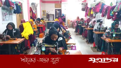 সেলাই মেশিন কেনায় বাজেটে ৩৭ কোটি টাকা বরাদ্দ: মন্ত্রী