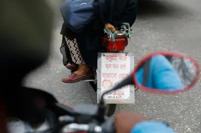 ঢাকায় ফুটপাত ভাঙা, শব্দদূষণে নাগরিক দুর্ভোগ চরমে