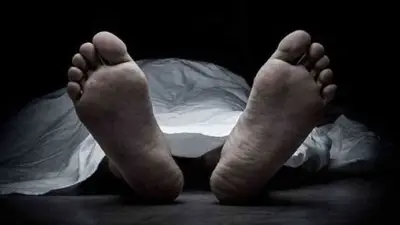 রাজধানীর হোটেল থেকে প্রবাসীর মরদেহ উদ্ধার, তরুণী আটক