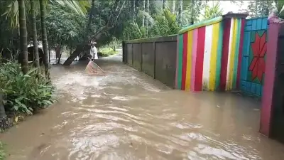 পাহাড়ি ঢলে সুনামগঞ্জ-তাহিরপুর সড়ক যোগাযোগ বিচ্ছিন্ন, ভারতে ৫২৬ মিমি বৃষ্টি