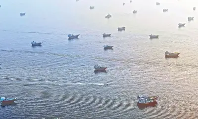 হরমুজ প্রণালি খুললে এশিয়ায় স্বস্তি, দীর্ঘমেয়াদী প্রভাব নিয়ে শঙ্কা