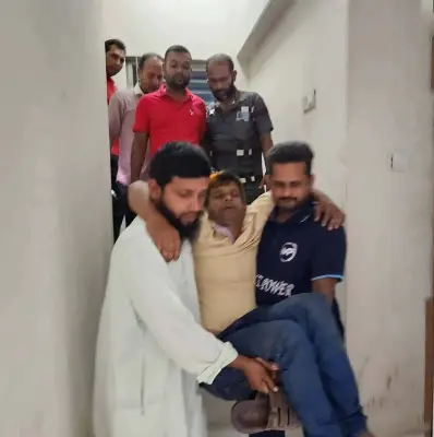 কলাপাড়ায় সাংবাদিক মোয়াজ্জেম হোসেন হামলার শিকার, ছাত্রদলের বিরুদ্ধে অভিযোগ