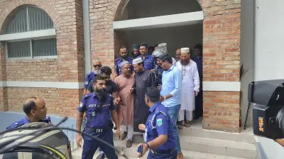 মানহানির মামলায় কুষ্টিয়ার এমপি আমির হামজার জামিন