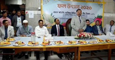 গণতন্ত্র প্রাতিষ্ঠানিক রূপ দিতে সংবাদমাধ্যম কাজ করতে পারে: স্পিকার